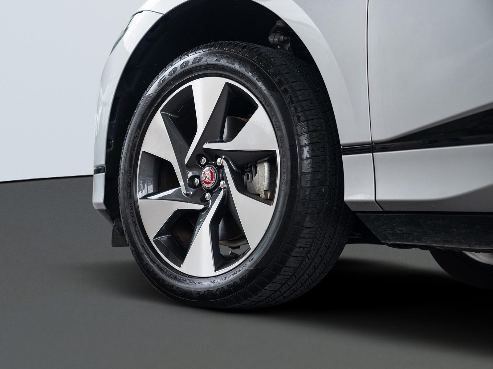 2024 Jaguar I-Pace — fotografija 11
