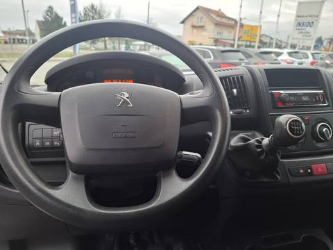 2022 Peugeot Boxer — sličica 9