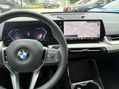 2024 BMW X1 — sličica 3