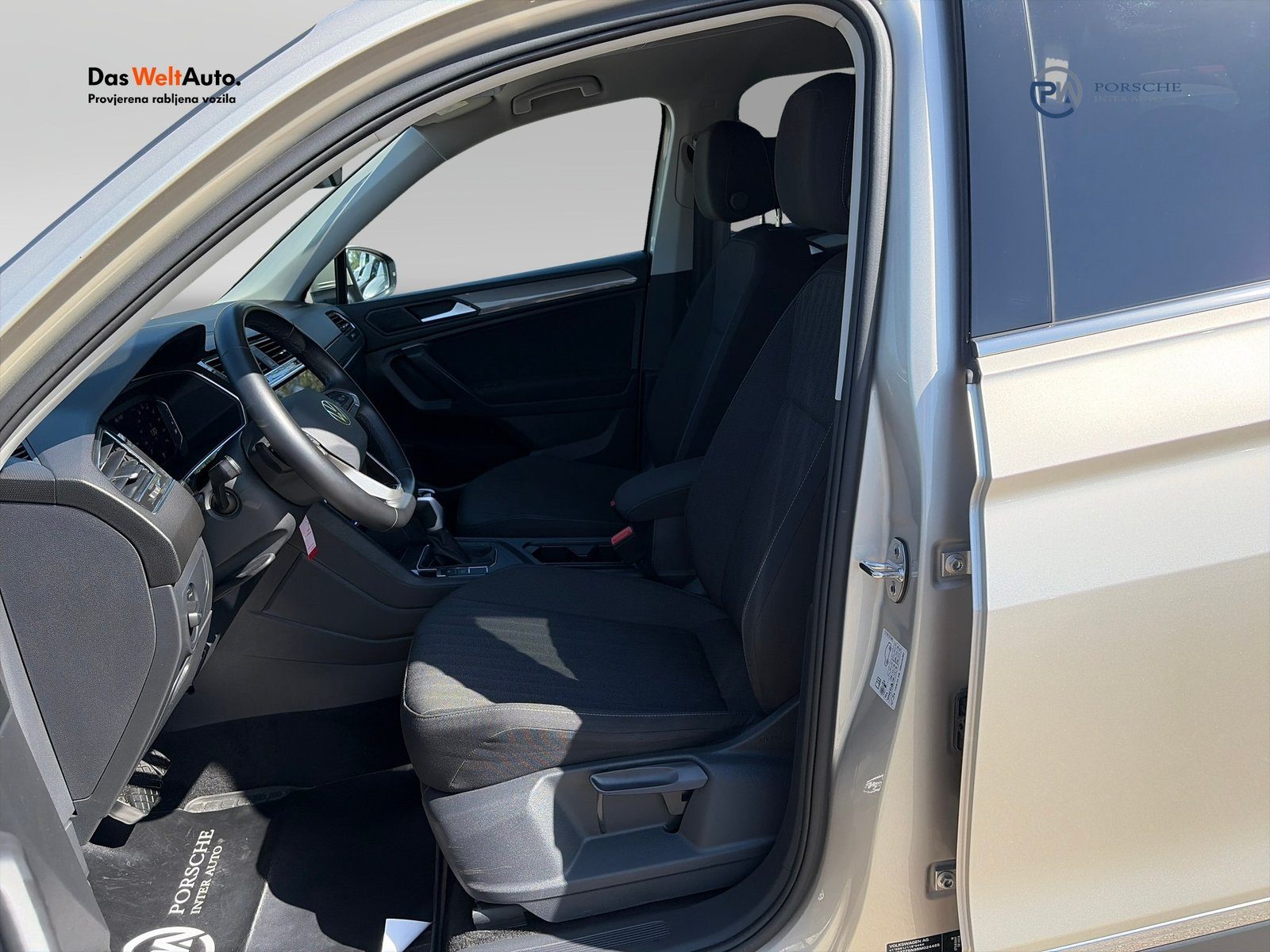 2024 Volkswagen Tiguan Allspace — fotografija 9