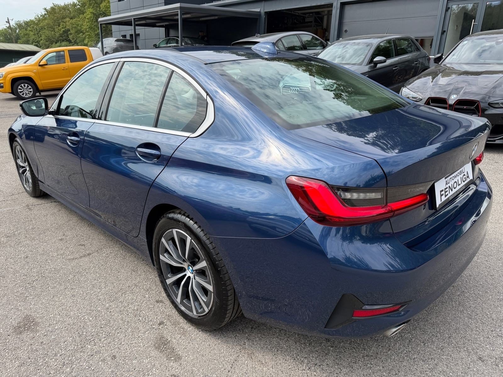 2022 BMW Serija 3 Advantage — fotografija 4
