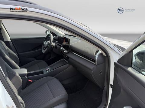 2026 Volkswagen T-Roc — sličica 13
