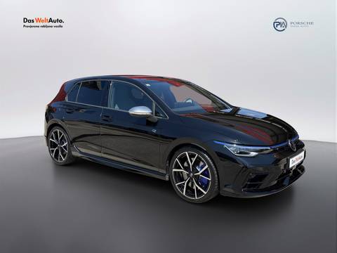 2025 Volkswagen Golf — sličica 3