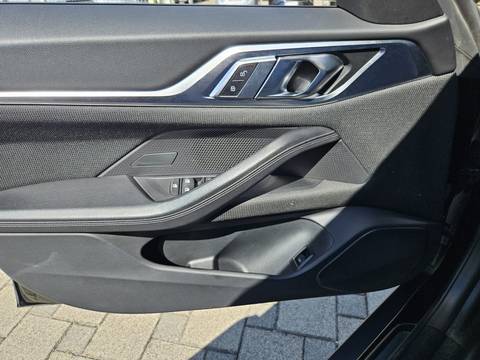 2022 BMW i4 — sličica 26