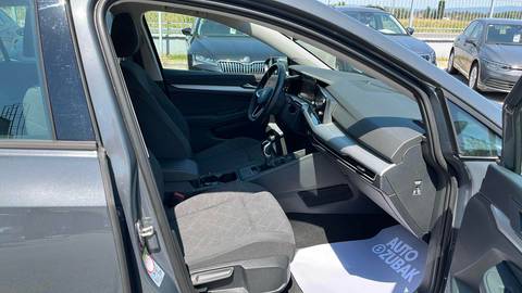 2024 Volkswagen Golf — sličica 9