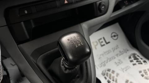 2021 Opel Vivaro — sličica 28
