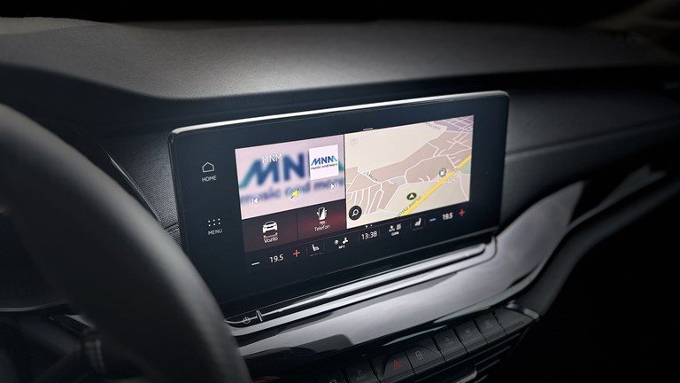 2022 Škoda Octavia — fotografija 10