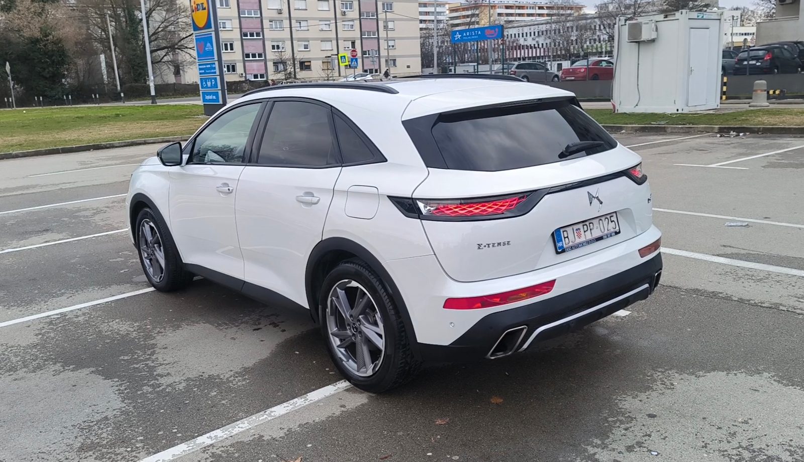 2022 DS DS7 Crossback — fotografija 11