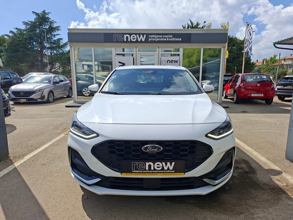 2022 Ford Focus — fotografija 6