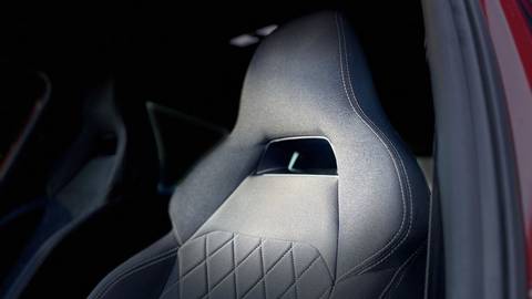 2021 Škoda Karoq — sličica 8