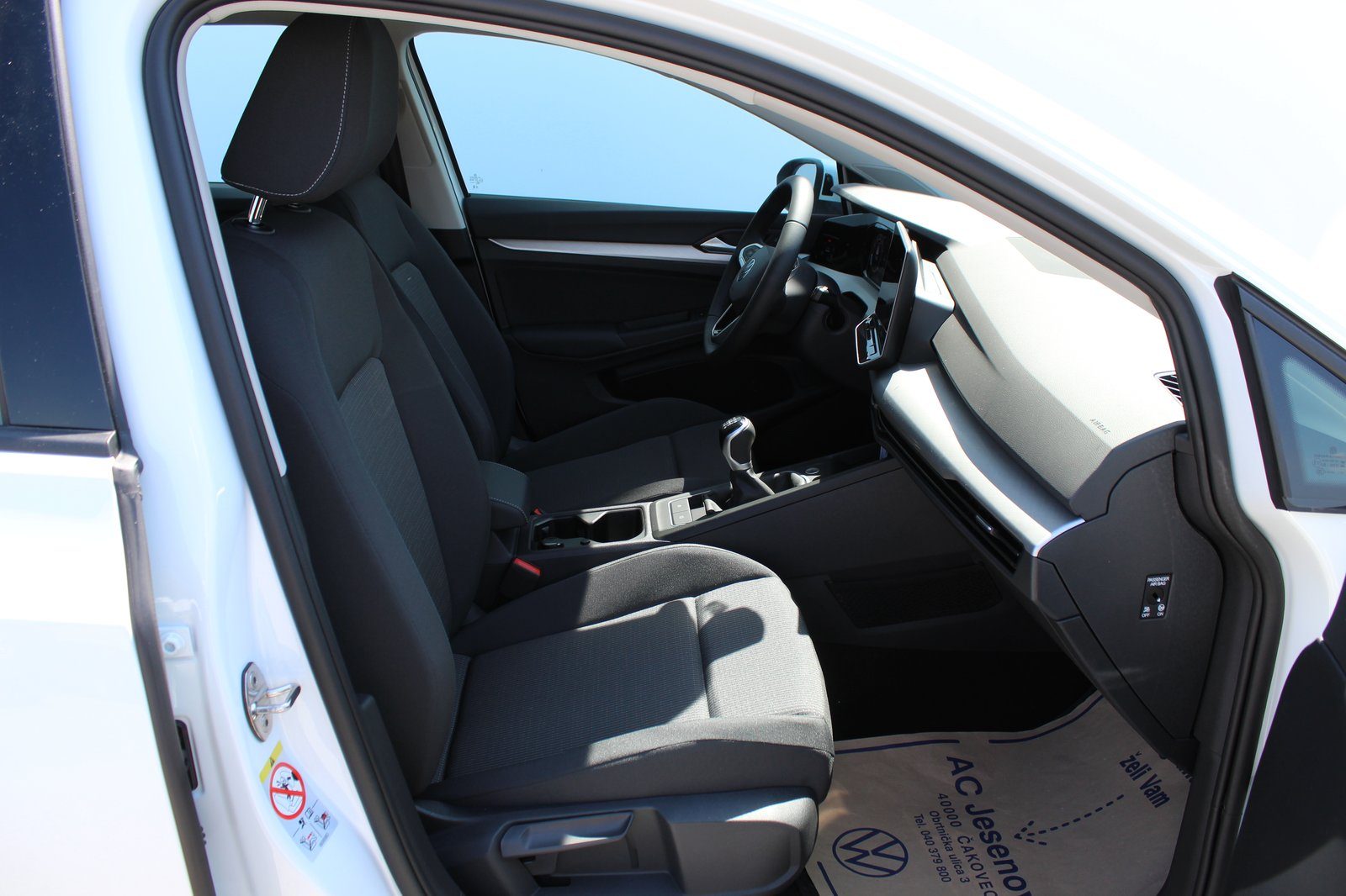 2026 Volkswagen Golf — fotografija 11