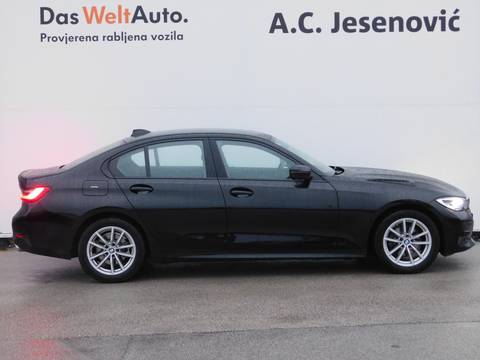 2021 BMW Serija 3 — sličica 4
