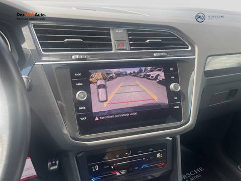 2022 Volkswagen Tiguan — sličica 18
