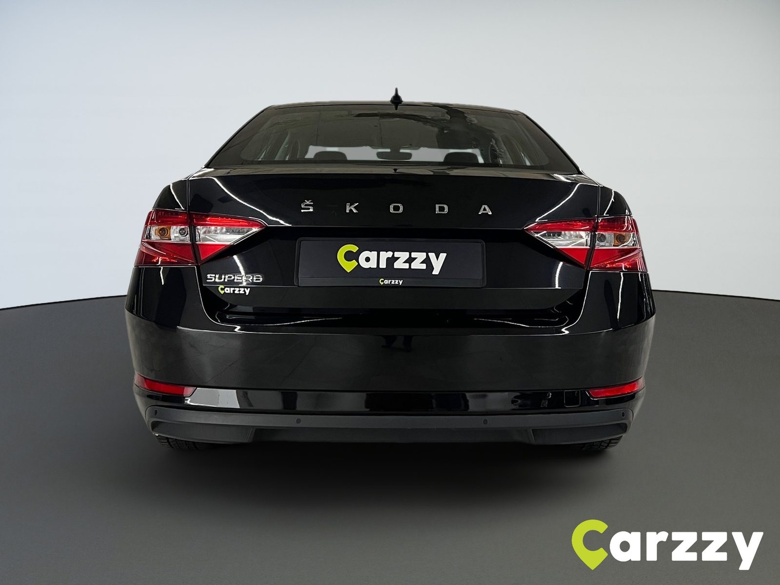 2021 Škoda Superb — fotografija 7