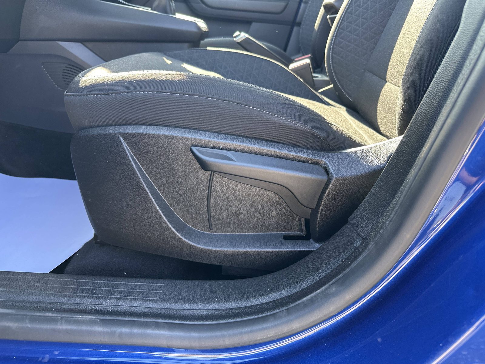 2024 Renault Captur — fotografija 25