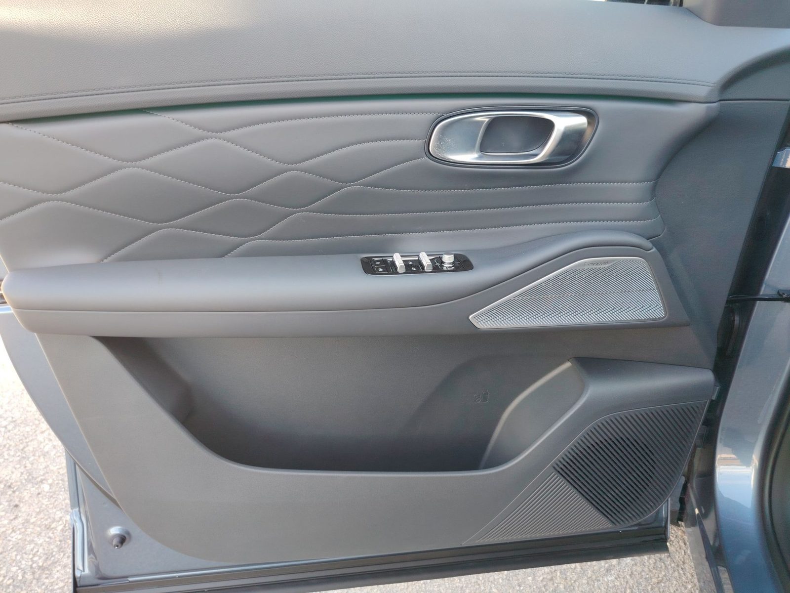 2026 Geely Starray EM-i — fotografija 13