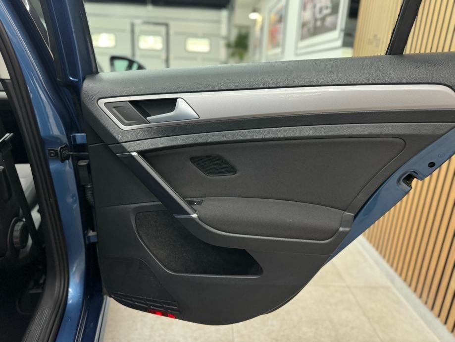 2015 Volkswagen Golf — fotografija 16