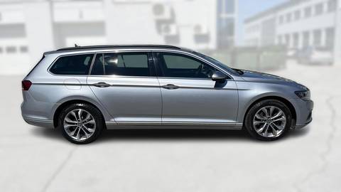 2021 Volkswagen Passat Variant — sličica 8
