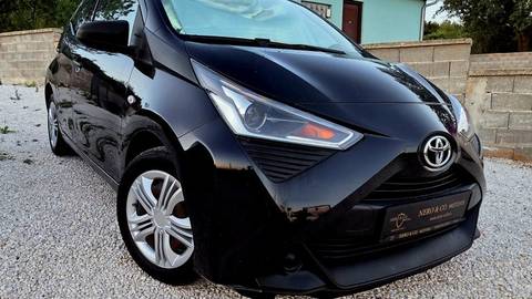 2022 Toyota Aygo — sličica 4
