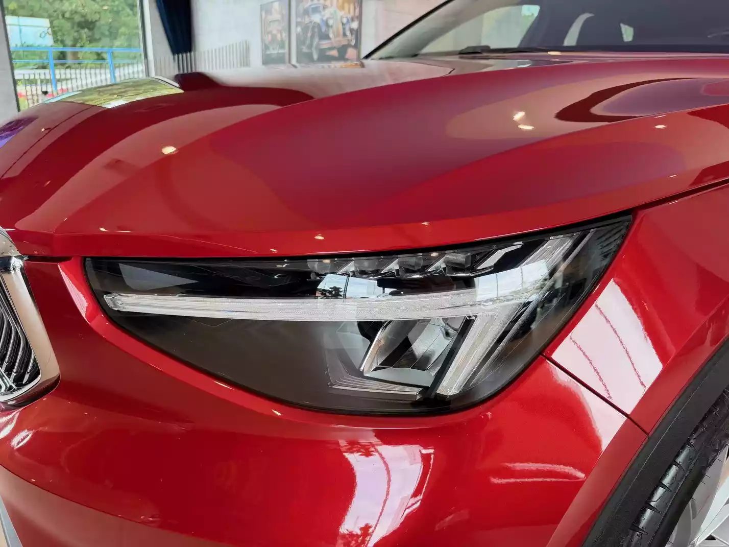 2023 Volvo XC40 — fotografija 21