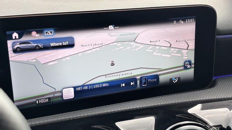 2024 Mercedes-Benz A-klasa — fotografija 12