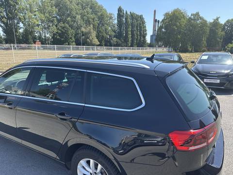 2023 Volkswagen Passat Variant — sličica 17
