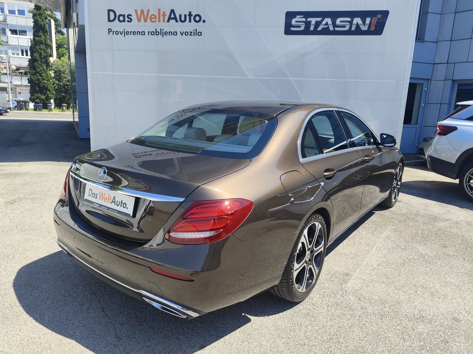 2017 Mercedes-Benz E-klasa — fotografija 6