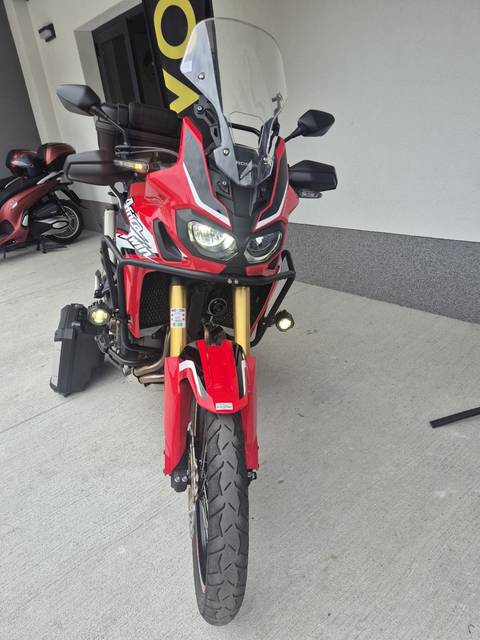 2017 Honda Africa Twin — sličica 17