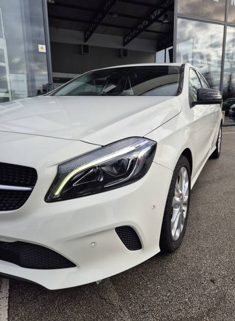 2017 Mercedes-Benz A-klasa — sličica 20