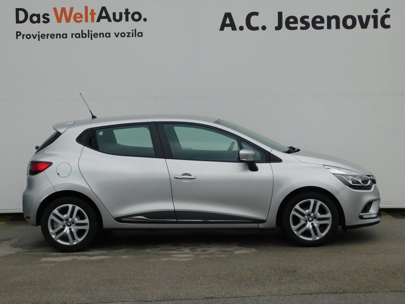 2019 Renault Clio — fotografija 4