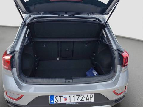 2025 Volkswagen T-Roc — sličica 10