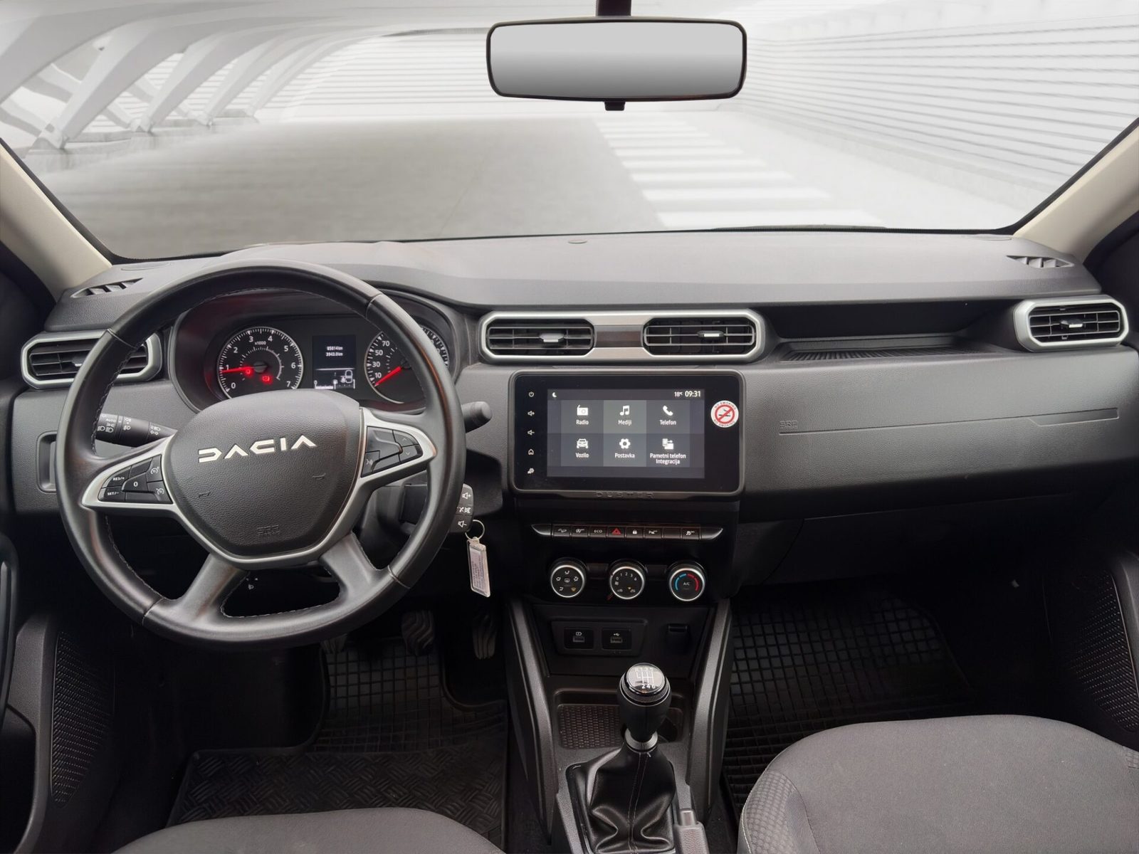 2023 Dacia Duster — fotografija 10