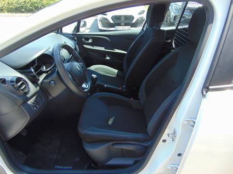 2019 Renault Clio — sličica 8