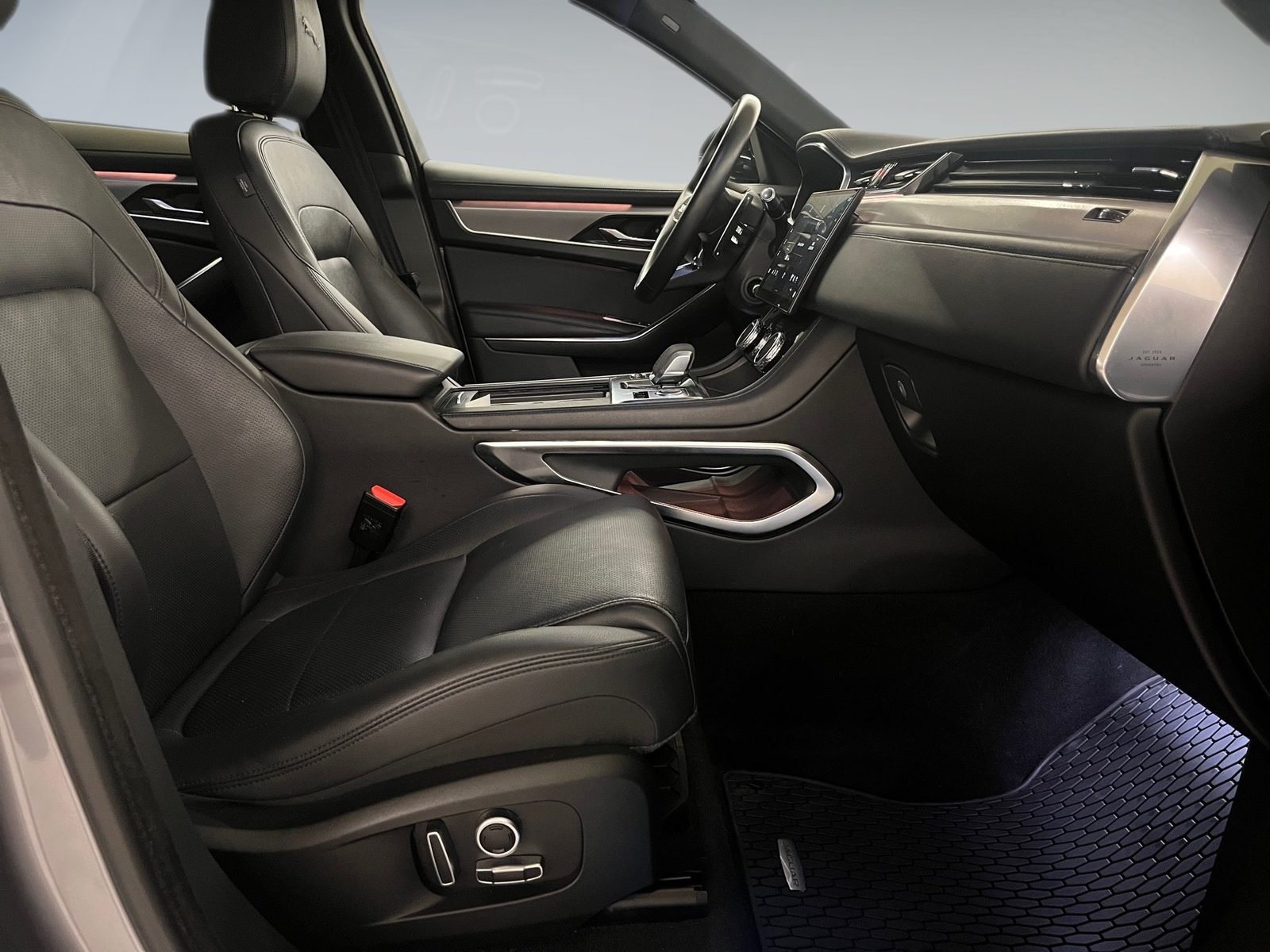 2023 Jaguar F-Pace — fotografija 10