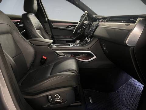 2023 Jaguar F-Pace — sličica 10