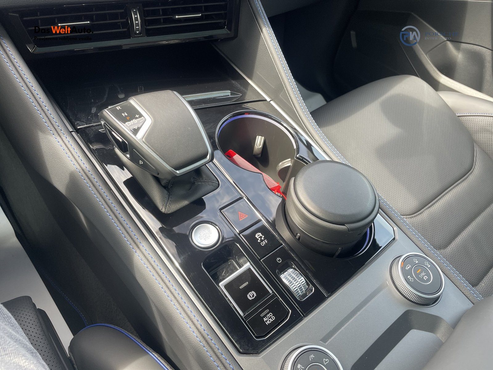 2026 Volkswagen Touareg — fotografija 19