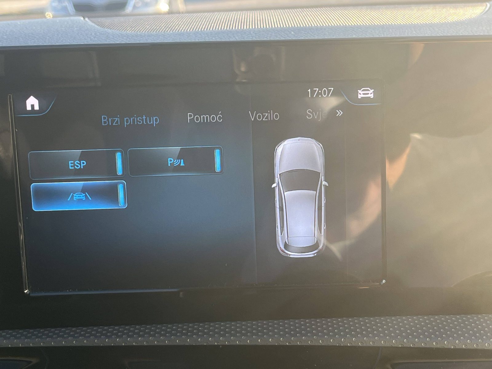 2019 Mercedes-Benz A-klasa — fotografija 28