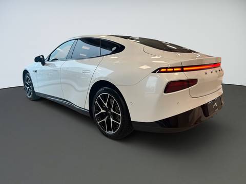 2025 XPENG P7 — sličica 7