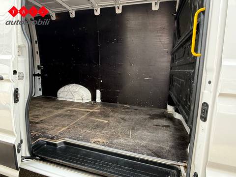 2022 Volkswagen Crafter — sličica 6