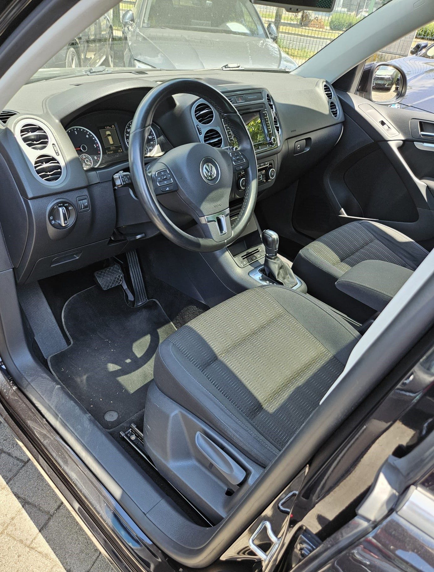 2012 Volkswagen Tiguan — fotografija 10