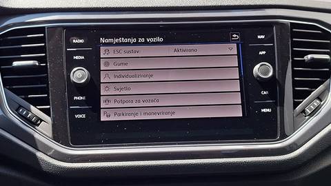 2020 Volkswagen T-Roc — sličica 12