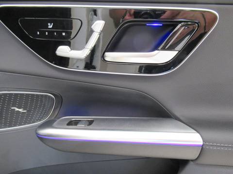 2025 Mercedes-Benz GLC AMG Line — sličica 10
