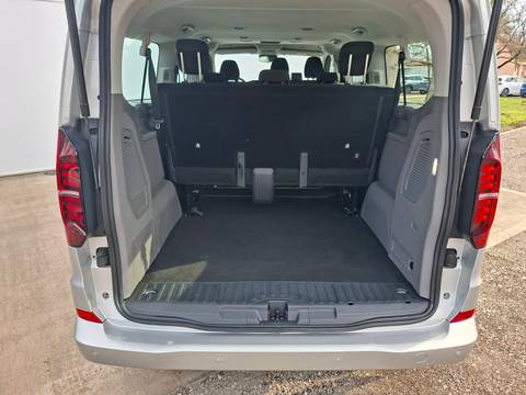 2025 Volkswagen Caravelle — sličica 22
