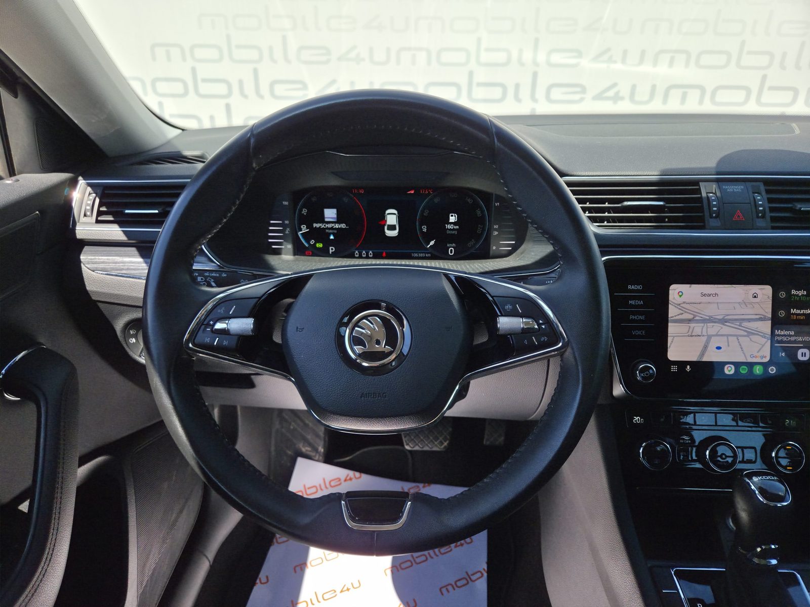 2023 Škoda Superb — fotografija 11