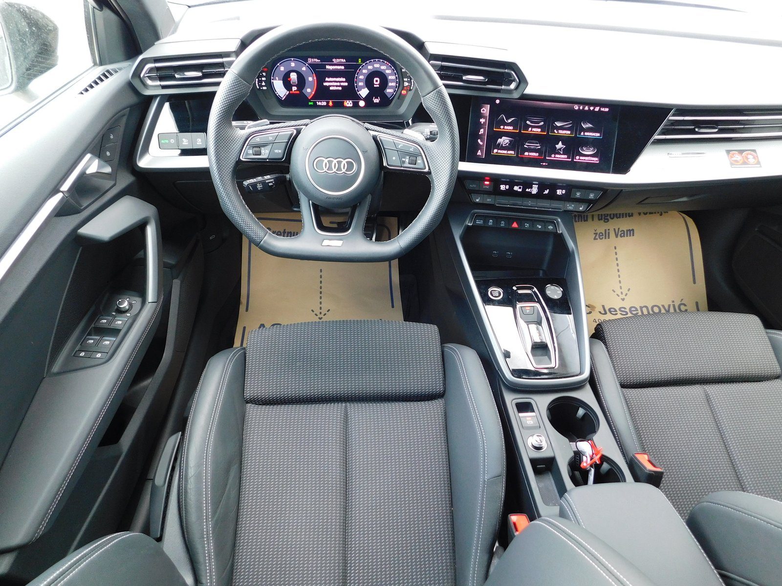 2025 Audi A3 Sportback S line — fotografija 10