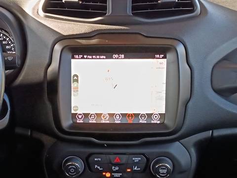 2022 Jeep Renegade — sličica 18