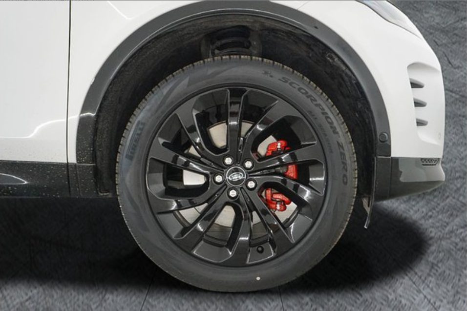 2024 Land Rover Discovery Sport — fotografija 9