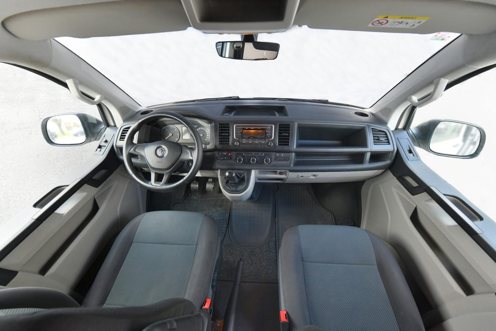 2018 Volkswagen Transporter Petrovan 53 4×4 — fotografija 13