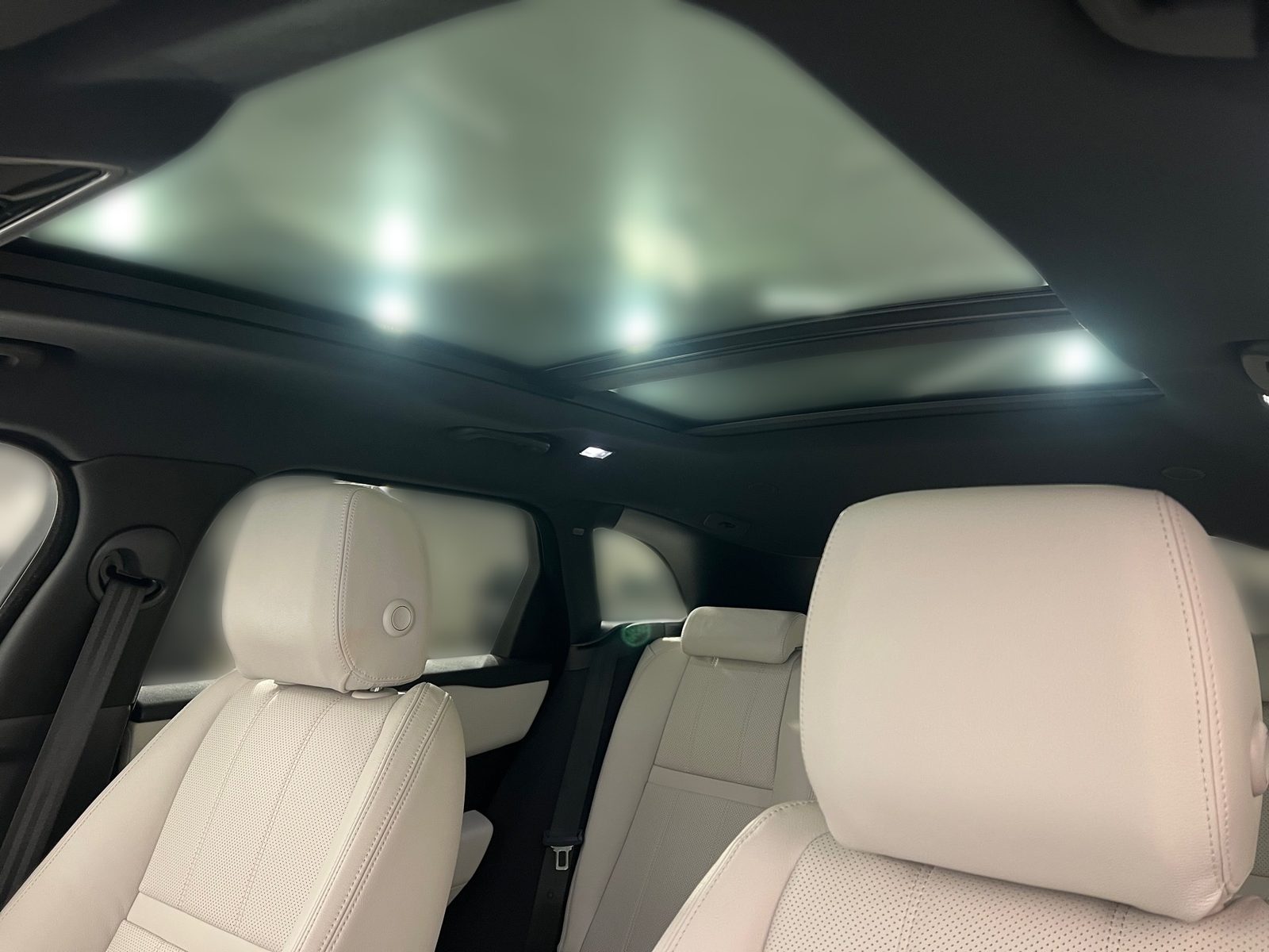 2023 Land Rover Range Rover Velar — fotografija 23