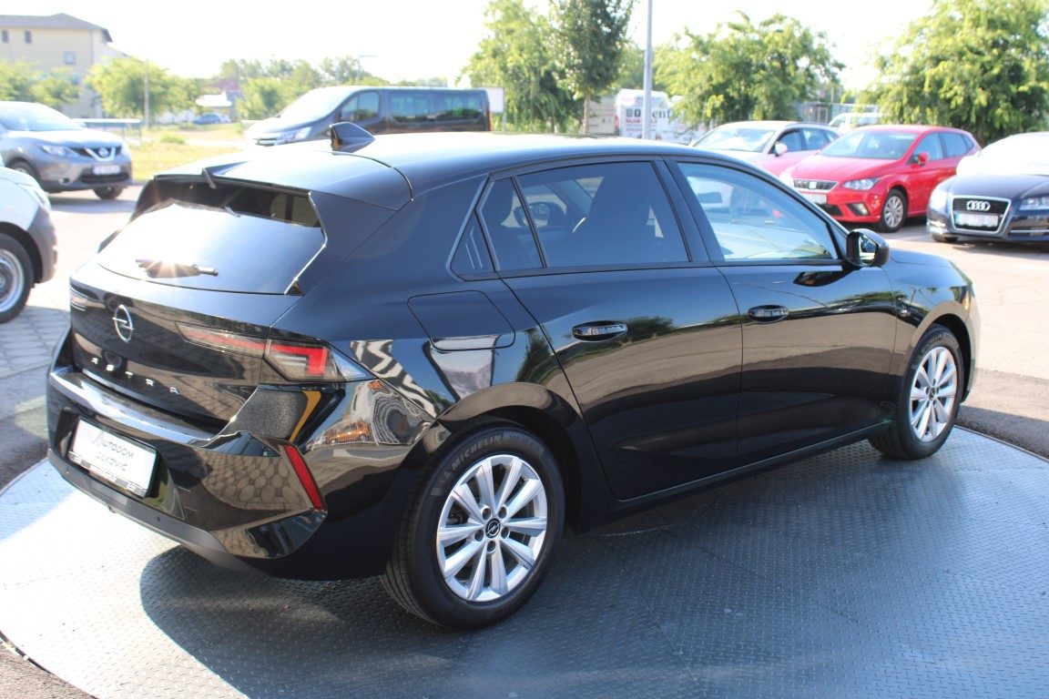 2024 Opel Astra — fotografija 4